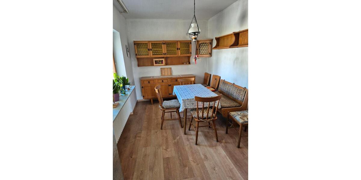 Mehrfamilienhaus, Wohnhaus Prichsenstadt - 9 Zimmer, 160 m&sup2;, 220.000&euro; | Angebot:26142774
