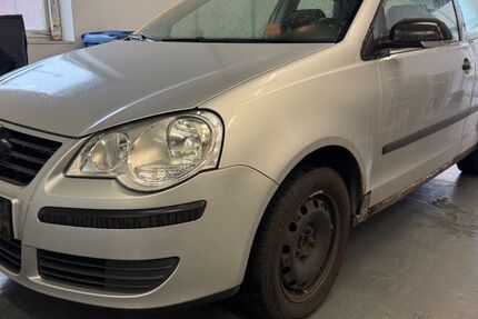 VW Polo 142.000 km 999 € Lauda 97922