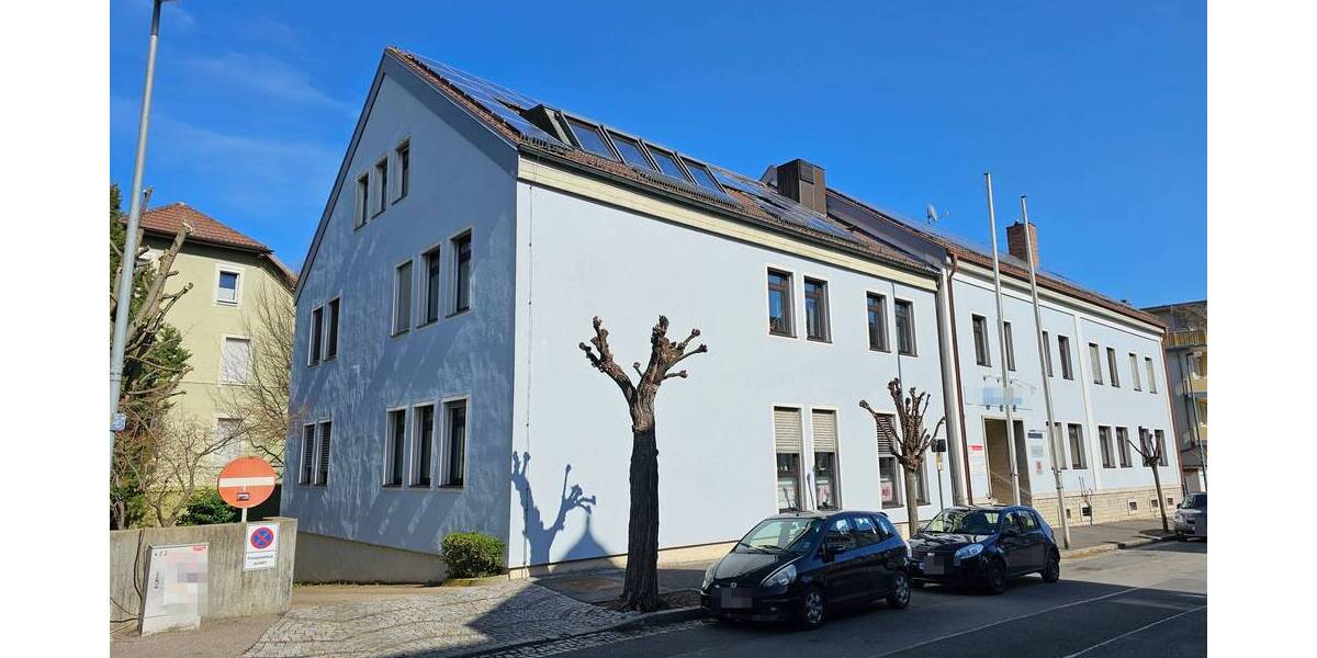 Gewerbeobjekt Kitzingen - 1 Zimmer, 374 m&sup2;, 2.500&euro; | Angebot:20968004