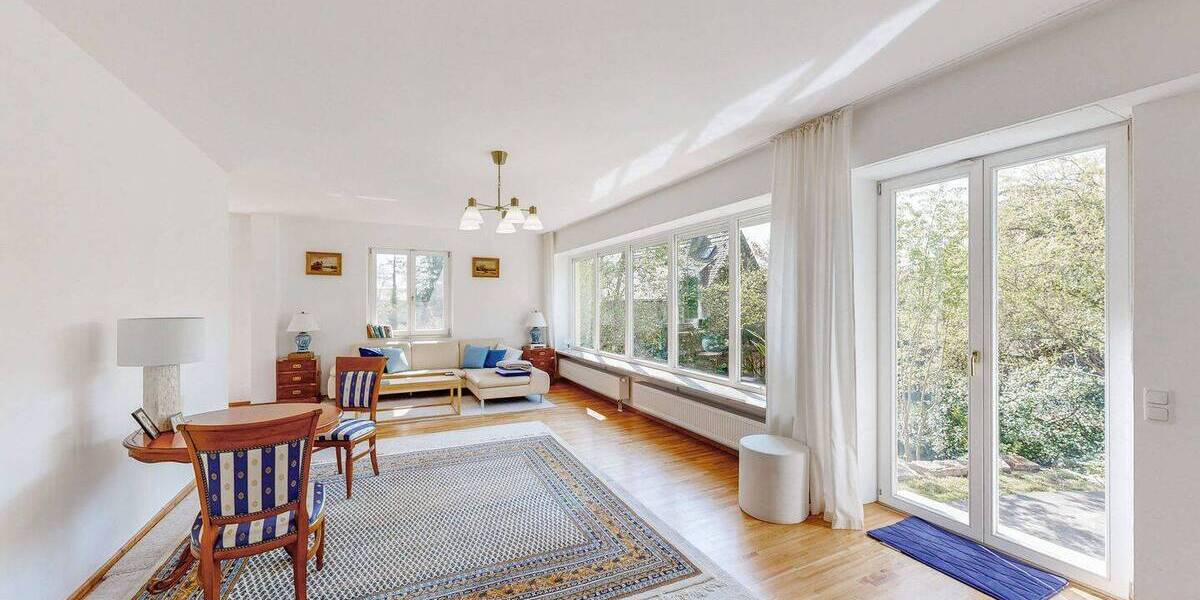 Einfamilienhaus Würzburg Steinbachtal - 9 Zimmer, 232 m&sup2;, 1.280.000&euro; | Angebot:26875318