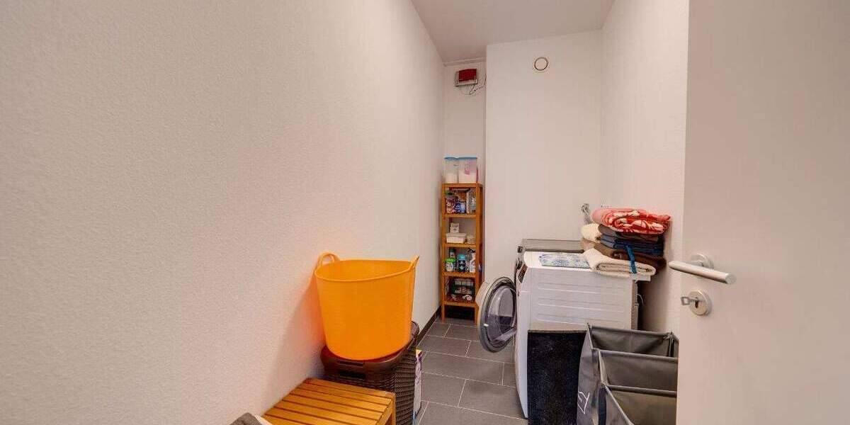 Doppelhaushälfte Zell am Main - 5 Zimmer, 145 m&sup2;, 640.000&euro; | Angebot:25747371