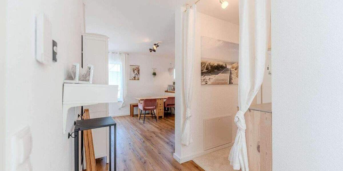 Einfamilienhaus Werneck Schraudenbach - 5 Zimmer, 144 m&sup2;, 449.500&euro; | Angebot:25745957