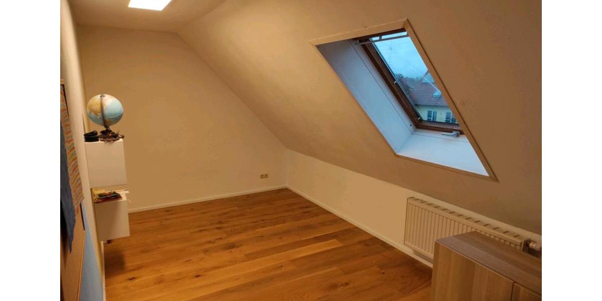 Etagenwohnung Ippesheim - 5 Zimmer, 126 m&sup2;, 269.000&euro; | Angebot:27203746