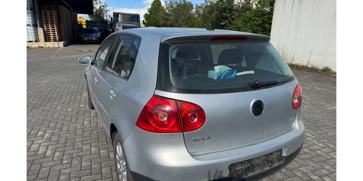 VW Golf 363.578 km 1.550 &euro; Kitzingen 97318