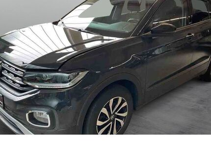 VW T-Cross 50.500 km 18.660 € Würzburg 97076