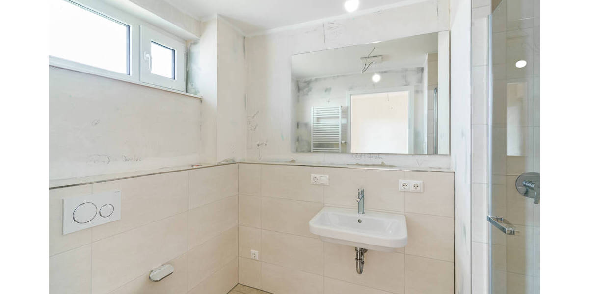 Moderne Neubauwohnung mit Balkon! 1 zimmer