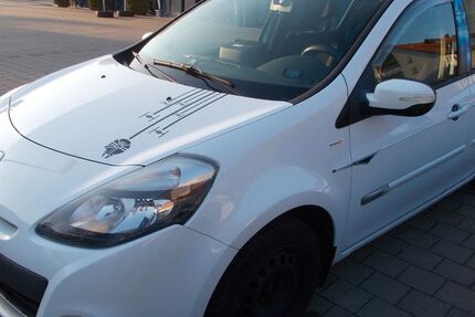 Renault Clio 102.607 km 4.300 &euro; Kitzingen 97318