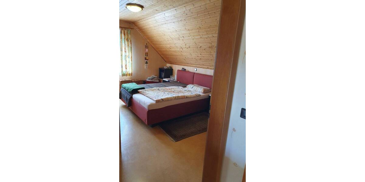 Mehrfamilienhaus, Wohnhaus Leinach - 7 Zimmer, 179 m&sup2;, 399.000&euro; | Angebot:24822289