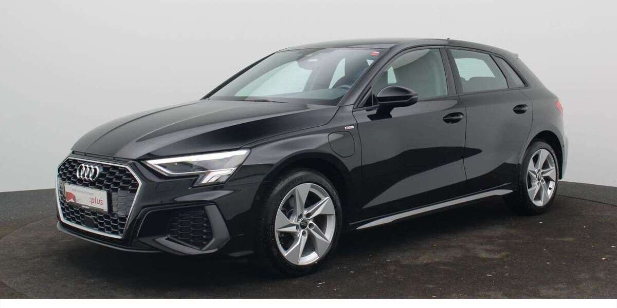 Audi A3 64.500 km 23.180 &euro; Würzburg 97076