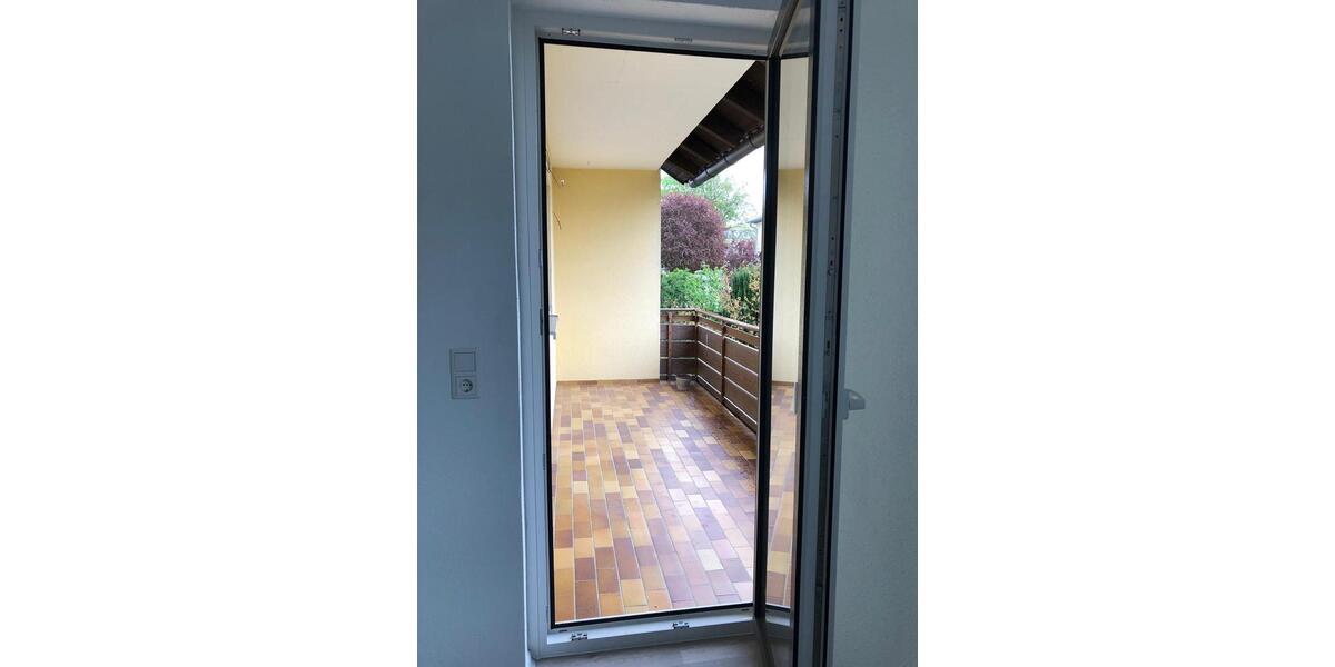 Etagenwohnung Veitshöchheim - 3.5 Zimmer, 90 m&sup2;, 1.400&euro; | Angebot:26478546