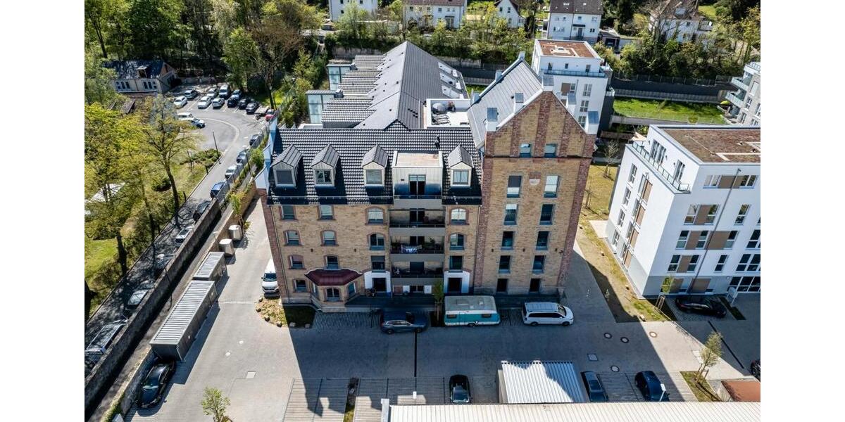 Hochparterre Würzburg Steinbachtal - 3 Zimmer, 122 m&sup2;, 1.587&euro; | Angebot:26068870