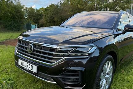 VW Touareg 65.000 km 45.999 € Estenfeld 97230
