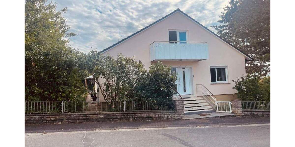 Einfamilienhaus Marktheidenfeld - 8 Zimmer, 170 m&sup2;, 399.000&euro; | Angebot:24723527