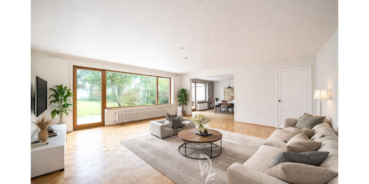 Architektenhaus mit großzügiger Einliegerwohnung und großem Garten in attraktiver Wohnlage - Einfamilienhaus Unterpleichfeld | Angebot:26321812