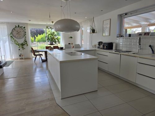 Traumhaus mit Garten und Doppelgarage in 97440 Werneck (ID 10568) 7 zimmer