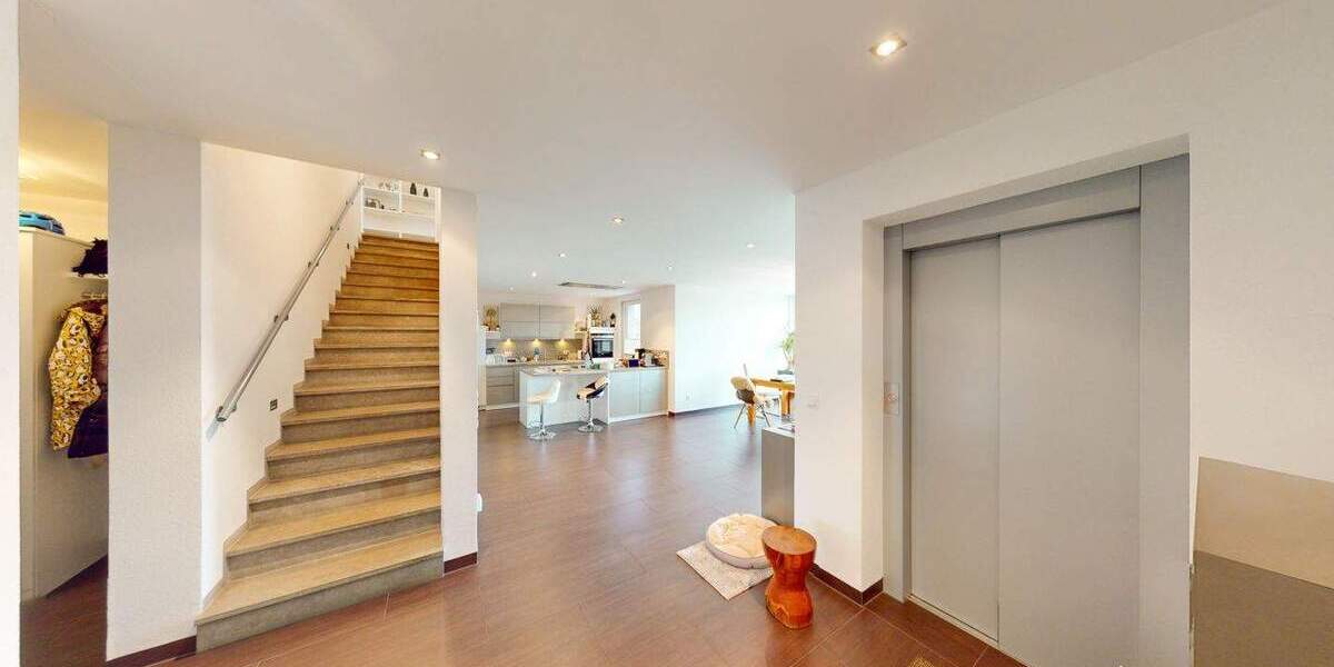 Mehrfamilienhaus, Wohnhaus Würzburg Zellerau - 7 Zimmer, 260 m&sup2;, 1.650.000&euro; | Angebot:25153894