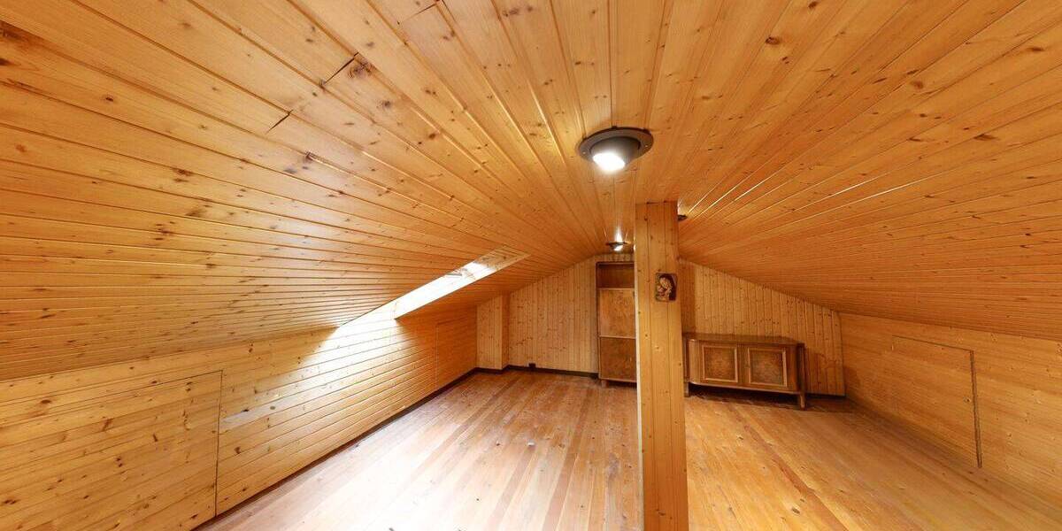 Einfamilienhaus Würzburg Lengfeld - 8 Zimmer, 182 m&sup2;, 620.000&euro; | Angebot:26028398