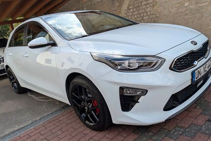 Kia ceed / Ceed 89.980 km 14.350 &euro; Karlstadt 97753