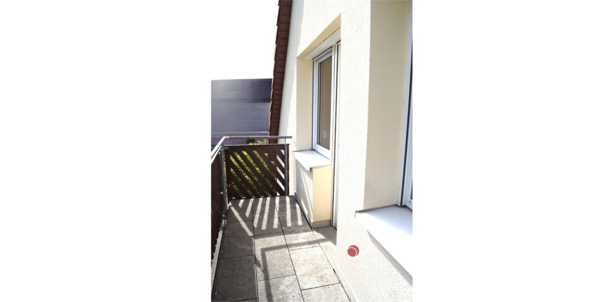 Doppelhaushälfte Kitzingen - 9 Zimmer, 200 m&sup2;, 459.000&euro; | Angebot:26804639