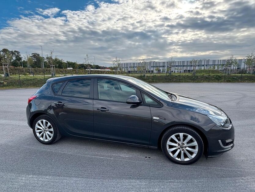 Opel Astra 86.500 km 6.500 € Albertshofen 97320
