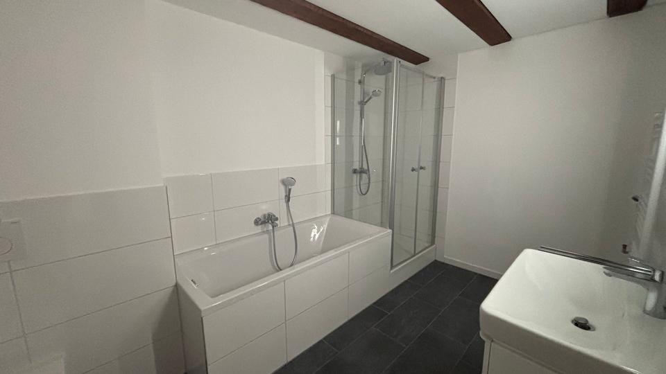 Maisonettenwohnung Würzburg Steinbachtal - 6 Zimmer, 216 m&sup2;, 2.920&euro; | Angebot:25791172