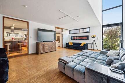 Wohnung zum Kaufen in Leinach 995.000 € 278 m² 5 zimmer