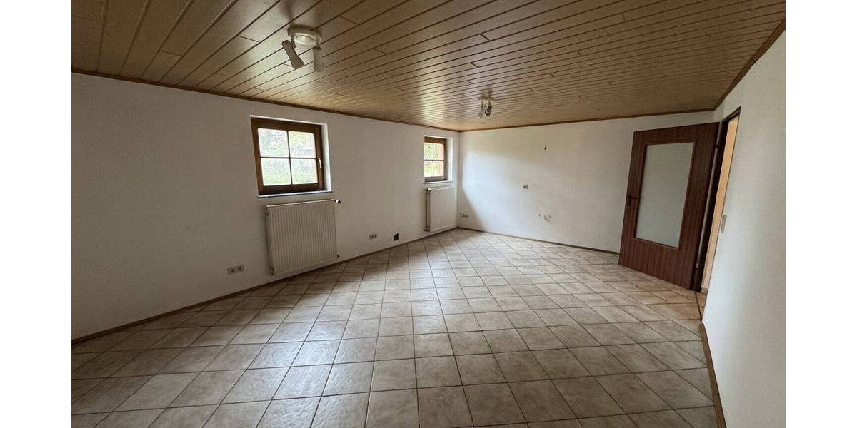 Einfamilienhaus Grünsfeld Krensheim - 8 Zimmer, 266 m&sup2;, 550.000&euro; | Angebot:26763697