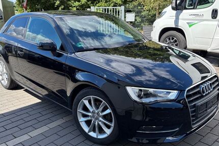 Audi A3 104.800 km 10.900 &euro; Volkach 97332