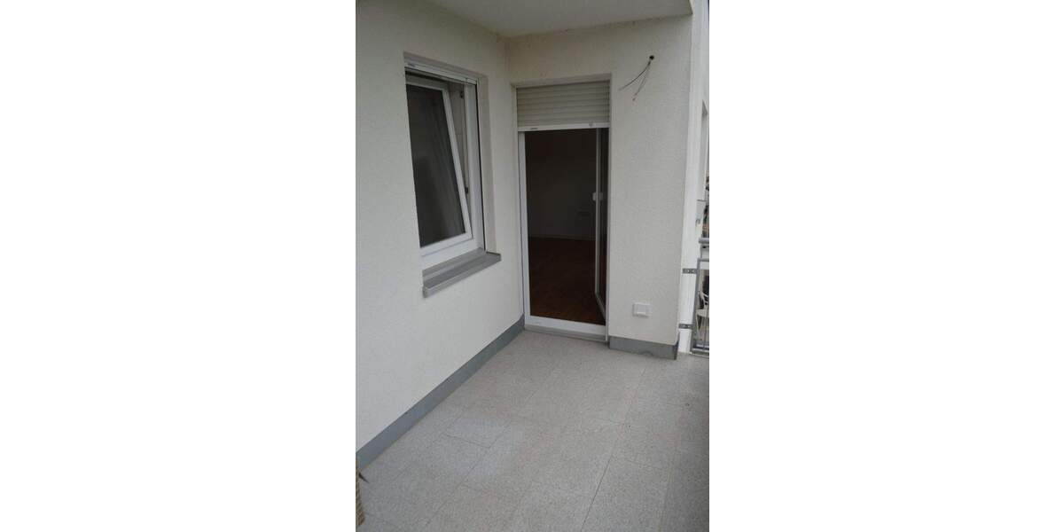 Etagenwohnung Margetshöchheim - 3 Zimmer, 80 m&sup2;, 1.045&euro; | Angebot:26641645