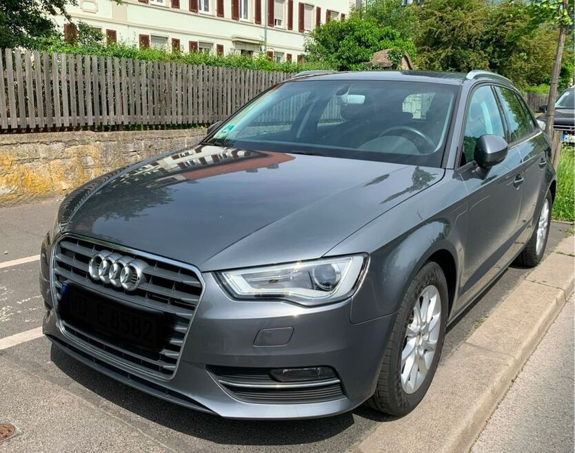 Audi A3 53.000 km 15.900 € Würzburg 97082