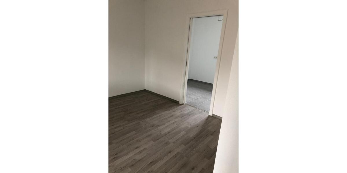 Etagenwohnung Veitshöchheim - 3.5 Zimmer, 90 m&sup2;, 1.400&euro; | Angebot:26478546