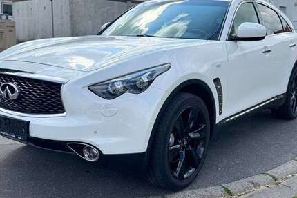 INFINITI QX70 84.619 km 21.999 € Essleben 97440