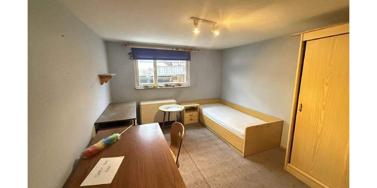 Mehrfamilienhaus, Wohnhaus Werbach - 7 Zimmer, 135 m&sup2;, 135.000&euro; | Angebot:25802708