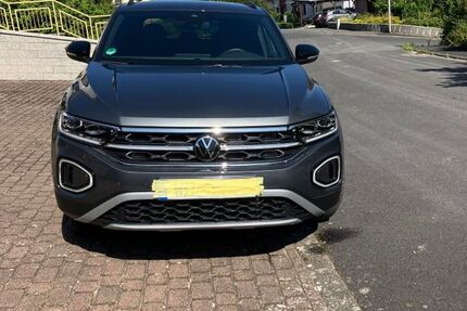 VW T-Roc 17.000 km 24.499 € Greußenheim 97259