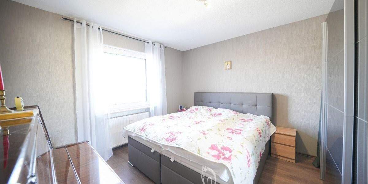 +reserviert+ Seniorengerechter Zugang, 2-Zimmer-Wohnung mit Aufzug, Südbalkon und 1 TG-Stellplatz 2 zimmer