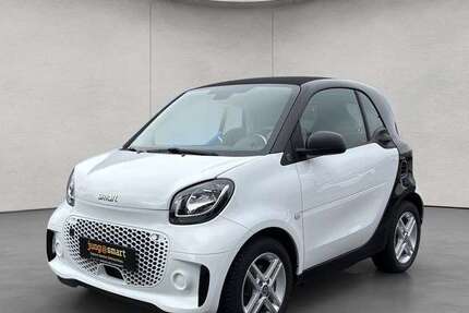 Smart forTwo 19.193 km 9.450 &euro; Würzburg 97076