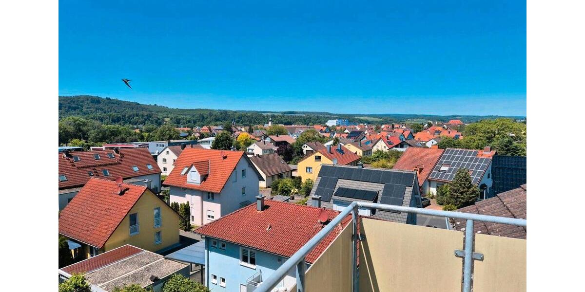 Dachgeschoßwohnung Marktheidenfeld - 2.5 Zimmer, 77 m&sup2;, 240.000&euro; | Angebot:26709545