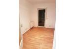 Traumhafte 3 Zimmer Wohnung mit Süd-Dachbalkon, Westloggia und Stellplatz in ruhiger Lage