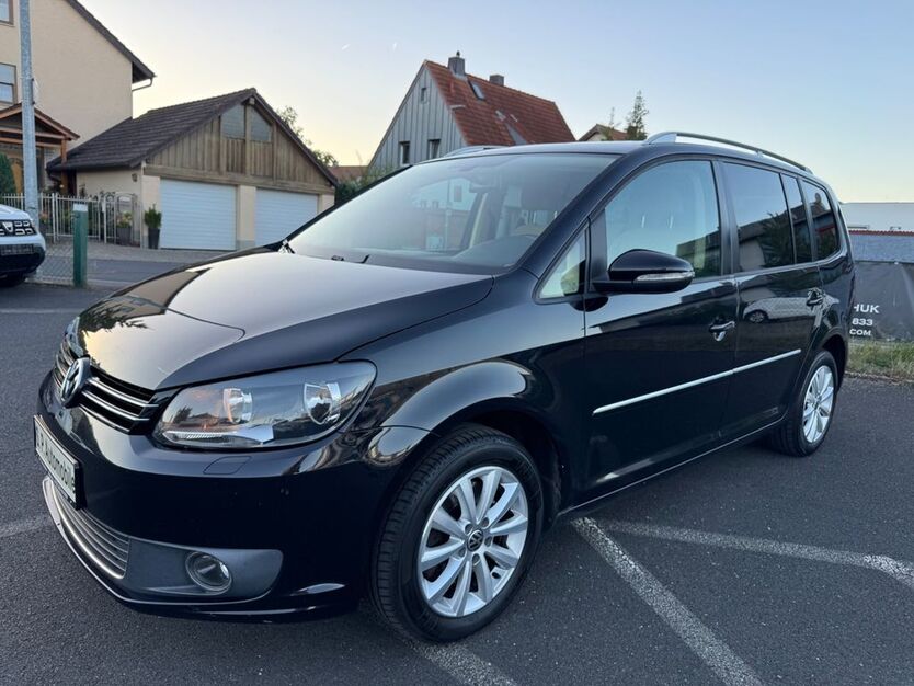 VW Touran 279.000 km 5.950 € Eußenheim 97776