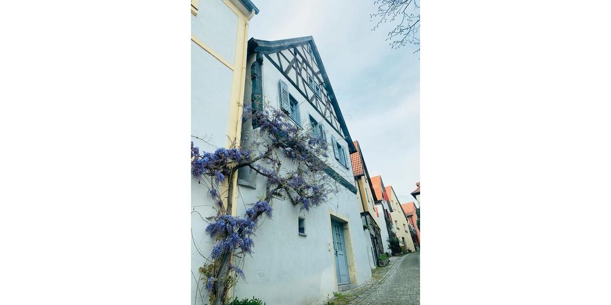 Haus mit Garage und Hof in Sulzfeld am Main zu vermieten 5 zimmer