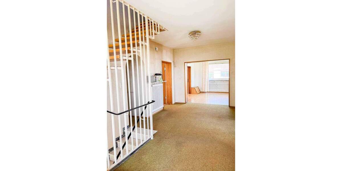 **RESERVIERT** Traumhafte Aussicht auf die Stadt - Architektenhaus Obere Zellerau 7 zimmer