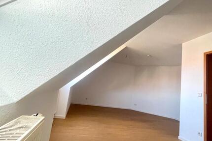 Helle 1-Zimmer-Wohnung mit Stellplatz (befristet auf 2 Monate) 1 zimmer