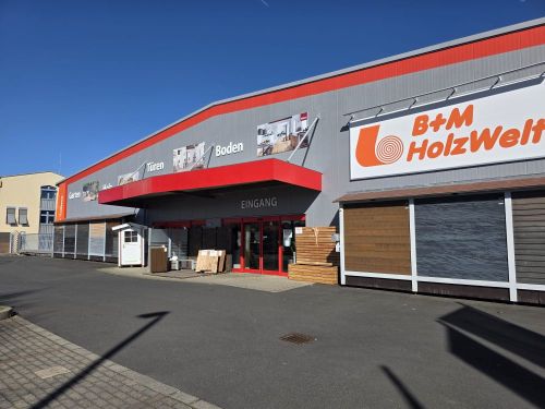 Hallen + Büro in 97076 Würzburg-Lengfeld (ID 1571) 4 zimmer