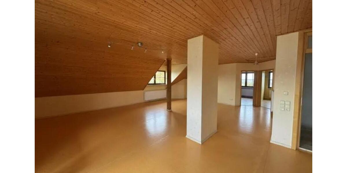 Einfamilienhaus Grünsfeld - 8 Zimmer, 266 m&sup2;, 550.000&euro; | Angebot:24693647