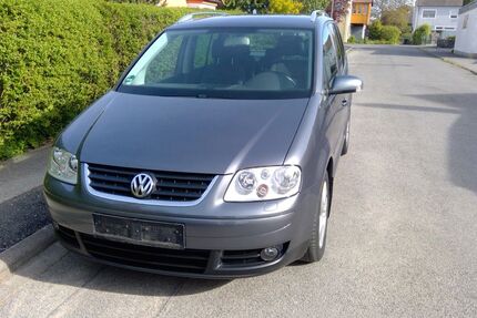 VW Touran 174.000 km 3.450 &euro; Giebelstadt 97232