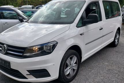 VW Caddy 221.500 km 9.999 &euro; Würzburg 97082