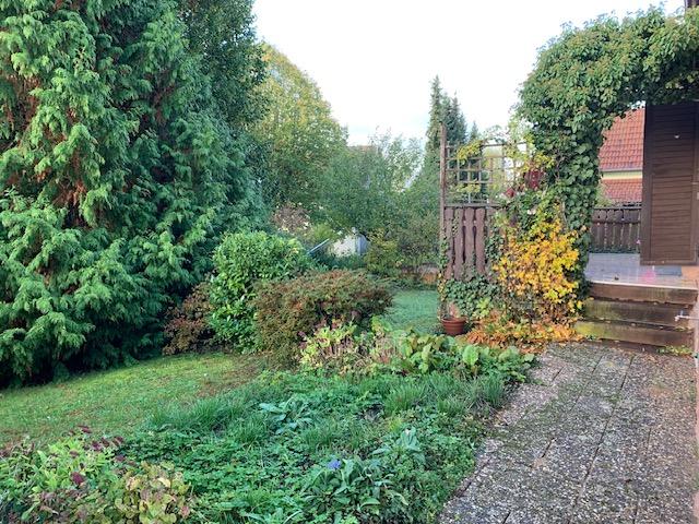 Einfamilienhaus Veitshöchheim - 6 Zimmer, 140 m&sup2;, 330.000&euro; | Angebot:26041054