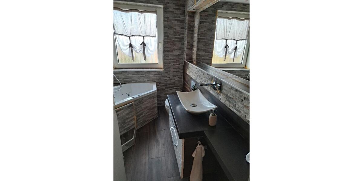 Erdgeschoßwohnung Waldbrunn - 3 Zimmer, 78 m&sup2;, 270.000&euro; | Angebot:25931499