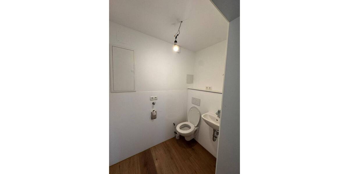 Etagenwohnung Würzburg Heidingsfeld - 3 Zimmer, 86 m&sup2;, 930&euro; | Angebot:26555092
