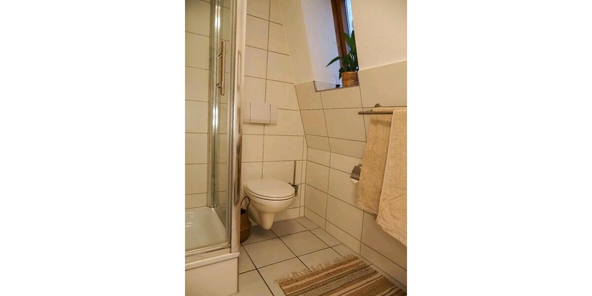 Etagenwohnung Mainbernheim - 4 Zimmer, 25 m&sup2;, 99&euro; | Angebot:24729627